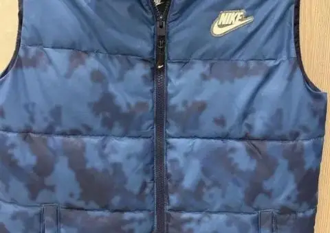 Жилетка / безрукавка NIKE - на зрост 164-172 см - майже НОВА - 3/3