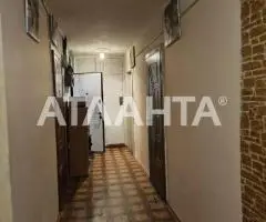 Кімната в комунальній квартирі/Героїв Крут/Космонавтів
