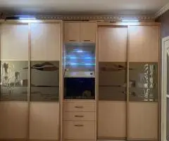 шкаф-купе у вітальню