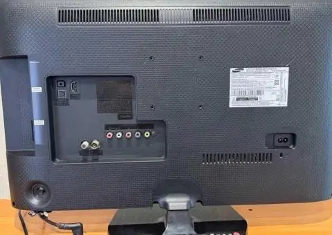 Телевізор Samsung UE24H4070 - 2/3