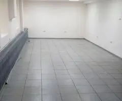 Продажа нежилого помещения в цокольном этаже в центре