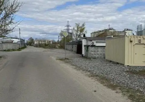 Продам під комерцію 30 сот в Нових Петрівцях