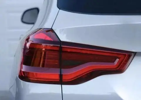 Продам BMW X3 2019 Европа задние фонари, желтый поворотник, состояние 5+ - 3/3