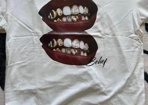 ‼️ НОВА ‼️ Футболка Chic Lips - 3/3