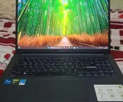 Крутой игровой Asus i5 11300H/1650/512 SSD