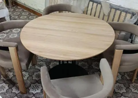 Стіл з стільцями - 2/3