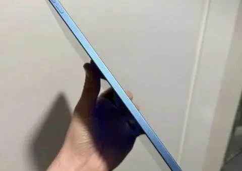 Apple iPad 11 128GB з гарантією для ігор навчання - 1/3