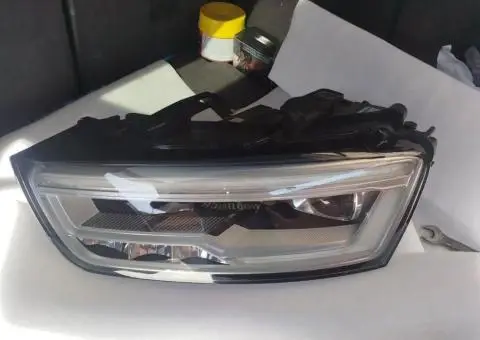 Фара audi Q3 usa Ауди q3 ауді Q3 - 1/3