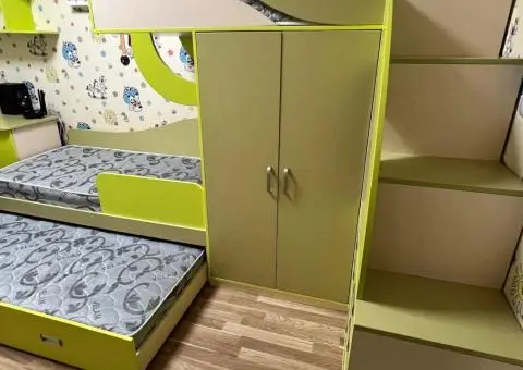 Дитячі меблі в гарному стані - 1/3