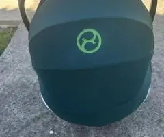 Продам автокрісло cybex cloud q  size plus