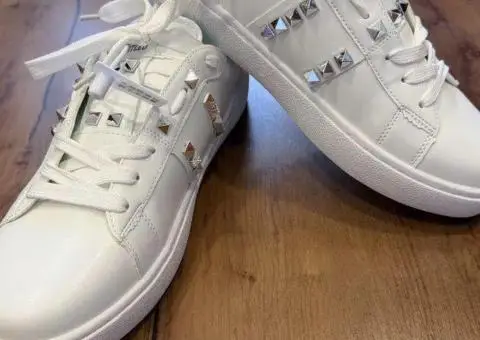 Продам кросівки Valentino - 1/3