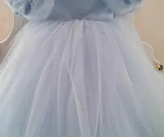 Блакитна святкова сукня
