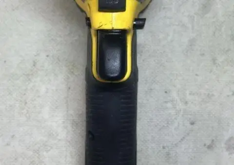 DeWALT DCF809 Імпакт Ударний Шуруповерт 190Нм 20V Без АКБ - 1/3