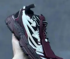 (Без предплати) Off-White Be right back Burgundy