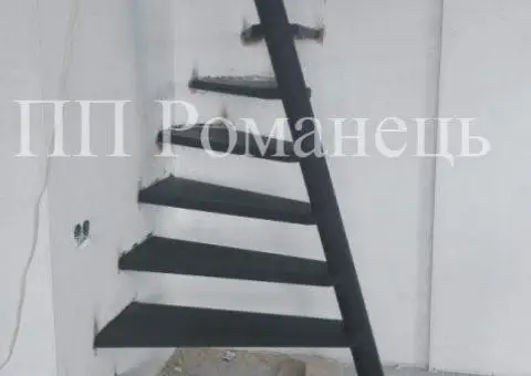 виготовлення гвинтових сходів з нахиленою віссю у Львові - 1/4