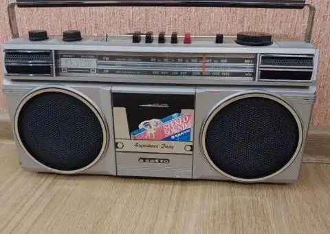 Магнитофон SANYO  M9805F