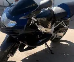 Suzuki gsxr 600