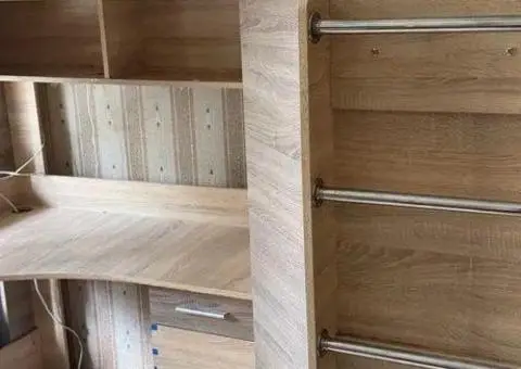 Дитяче ліжко шафа стіл 3 в 1 крмплект б у - самовивіз - 1/3