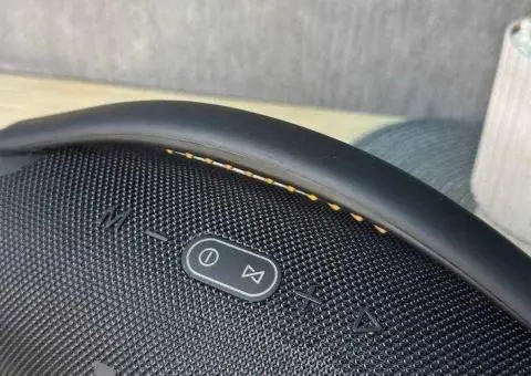 Портативная Bluetooth колонка BoomBOX 3 BIG 34 см, 40W, Bluetooth, USB, FM - 3/3