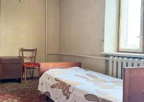 Кімната в центрі Чернігова — розумна ціна (МО) - 1/3