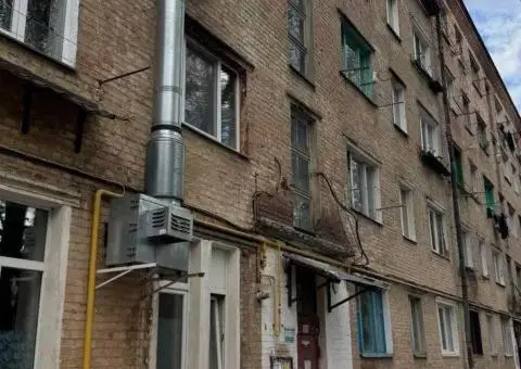 Кімната в центрі Чернігова — розумна ціна (МО) - 2/3