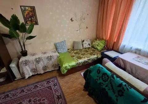 Оренда окремої  кімнати в Києві , будинок гуртожиткового типу - 2/3