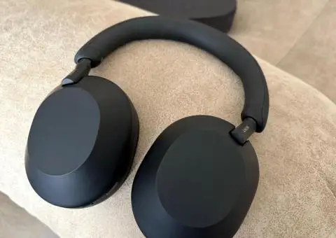 Sony WH-1000XM5 Black ідеальний стан, повний комплект, оригінал - 1/3