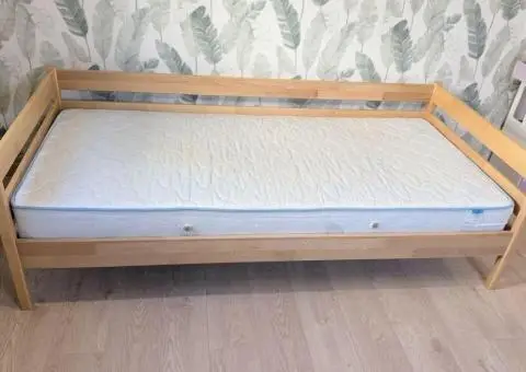 Ліжко деревяне 90*200 з ортопедичним матрацом - 1/3