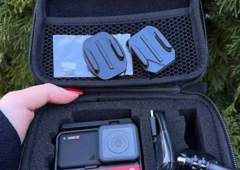 Екшн-камера Insta360 one R в кейсі - 3/3
