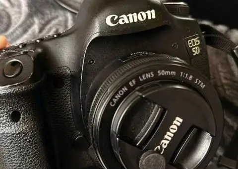Фотоапарат Canon EOS 5D Mark III + два обʼєктиви, зарядне та інші аксесуари - 3/3