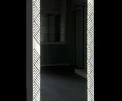 Дзеркало з LED підсвічуванням та сенсорним вимикачем 1400 х 600 мм.