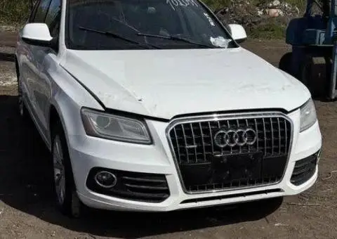 Авторозбірка Авторазборка Audi Q5 8R 2.0 TFSI - 1/3