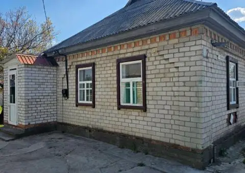 Продаж цегляного будинку - 2/3