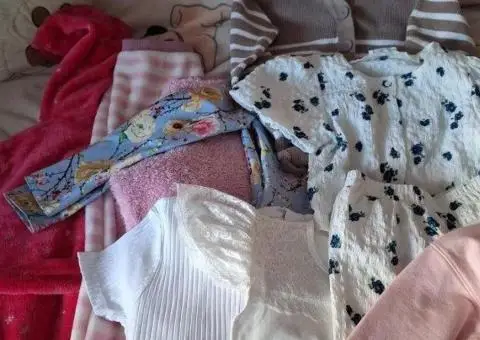 Пакет одягу,футболка реглан  6-7-8 років,стан супер - 2/3