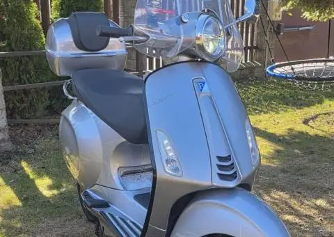 Електроскутер Vespa Piaggio Elettrica CB0 4Kw 2021 - 3/3