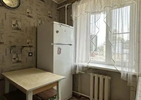 Продам 2-к кв по ул Семафорной ж/м Северный район АТБ Возможен безналичный расчет ! - 2/3