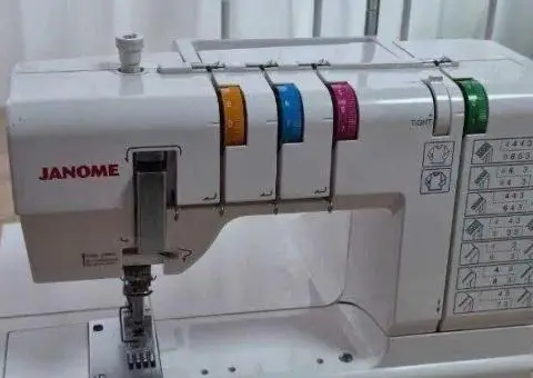 Распошивальная  машина Janome  Cover PRO  7000 CPS - 1/3