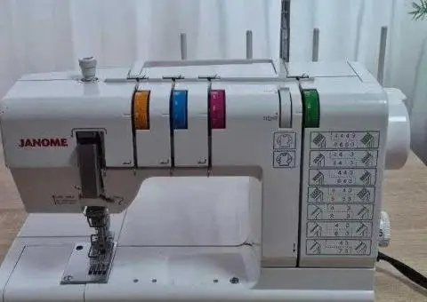Распошивальная  машина Janome  Cover PRO  7000 CPS - 2/3