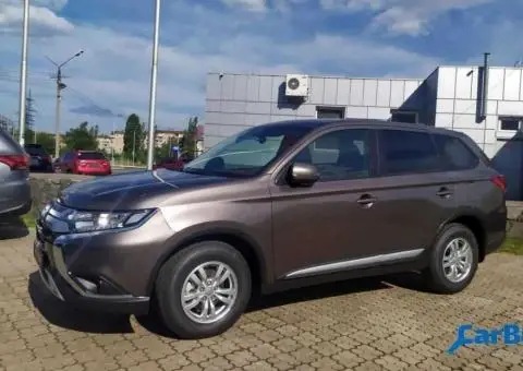 Разборка Mitsubishi Outlander запчастини розборка Мітсубісі Аутлендер шрот двигатель КПП Б/У - 2/3