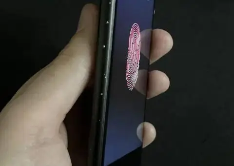 Смартфон Apple iPhone SE 2 (2020) 3/64ГБ 26.4.2 92% - 1/3
