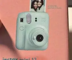 фотоапарат instax mini 12