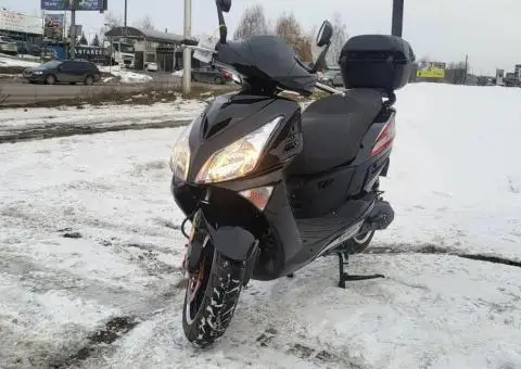 В продажі нові скутери SPARK 125 150 - 2/3