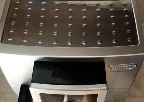 DeLonghi Magnifica S ПОВНІСТЮ ОБСЛУЖЕНА - 2/3