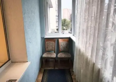 Продам простору двокімнатну. Миколи Голего 5. Без комісії для покупця - 9/10