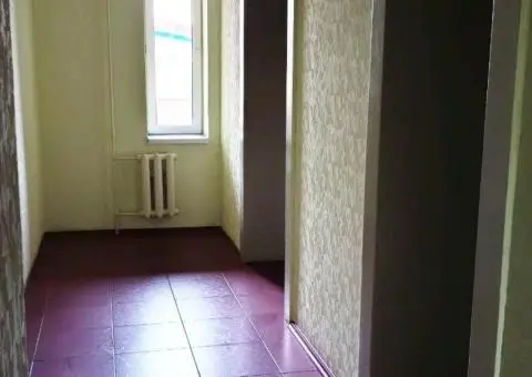 Продам простору двокімнатну. Миколи Голего 5. Без комісії для покупця - 10/10