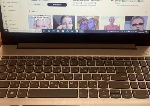 Ноутбук Lenovo рабочий в хорошем состоянии - 1/3