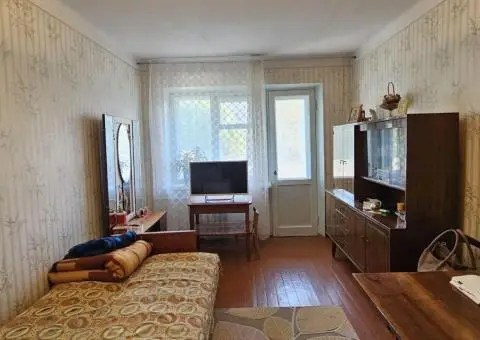 Продам 1 ку  в центре гос.программы  торг - 3/3