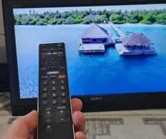 Sony Bravia KDL-32U3000 телевізор LCD