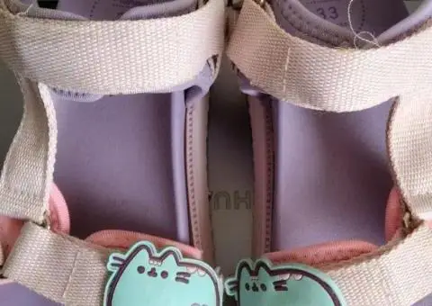Crocs/Крокси фірмові/взуття літнє/28-29р./Босоніжки Pusheen 33р - 2/3