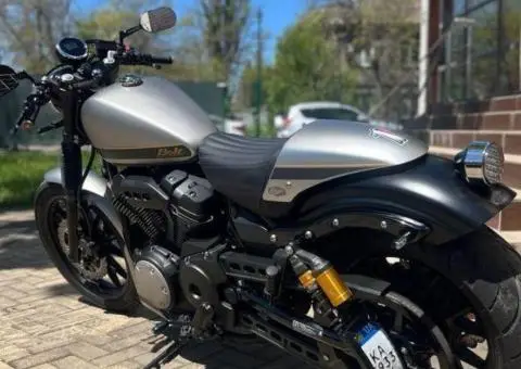 Мотоцикл  Yamaha Bolt Cafe Racer 2014 рік - 1/3